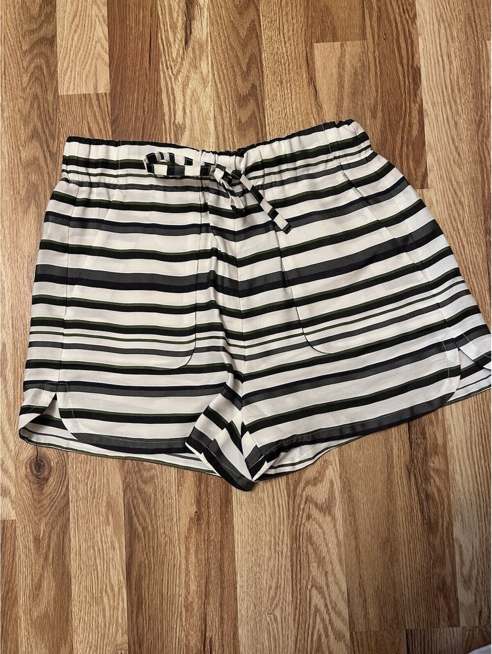 AYR White Green Black Striped Shorts XS